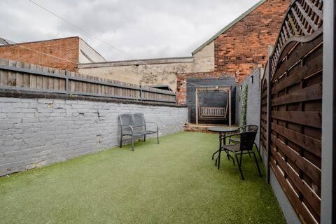 Highfields House - Free Wifi - Free Local Parking Hotel Sheffield Exterior photo